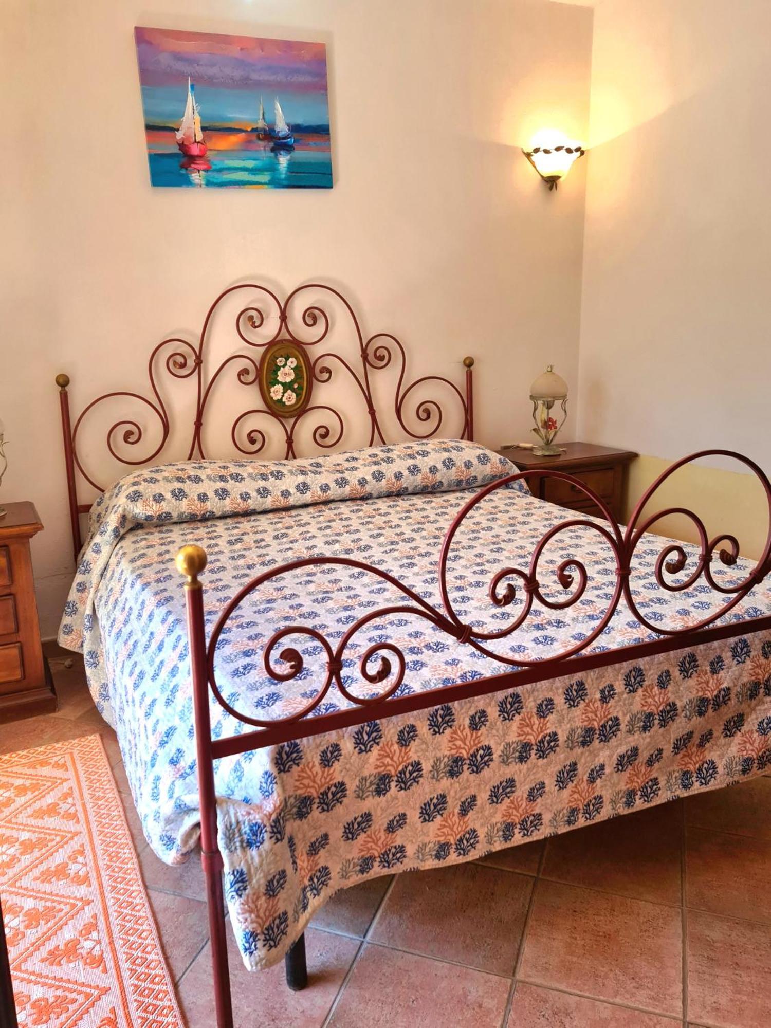 Vista Mare E Montagna Apartment Cala Gonone Ngoại thất bức ảnh