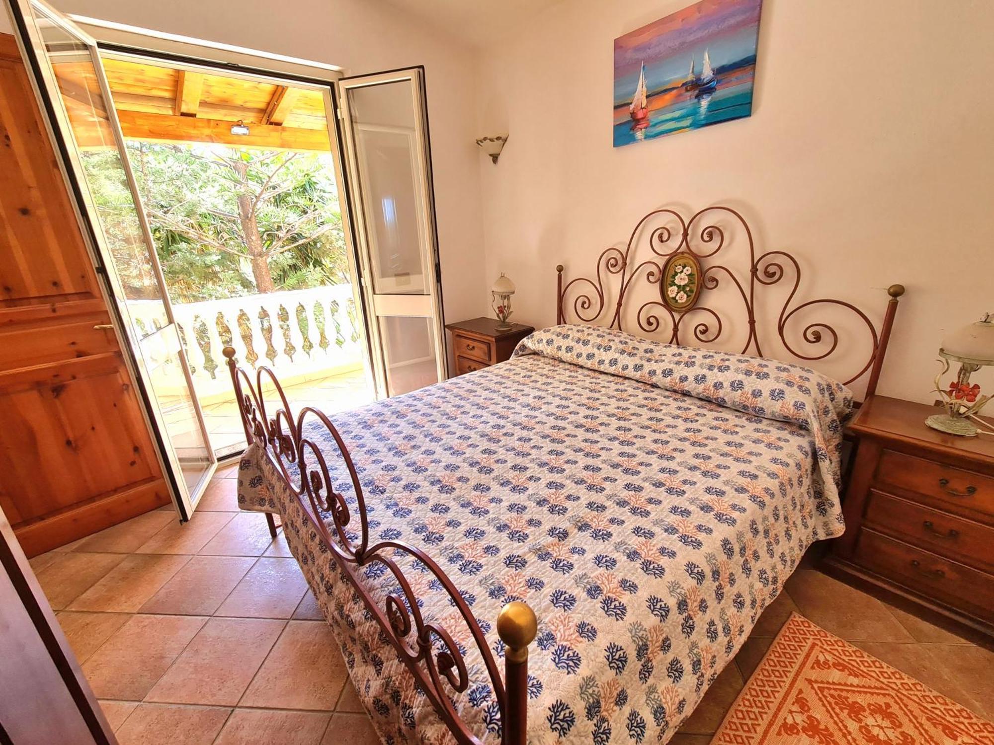 Vista Mare E Montagna Apartment Cala Gonone Ngoại thất bức ảnh